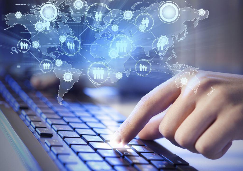 5 Connection & Dating Sites We Love