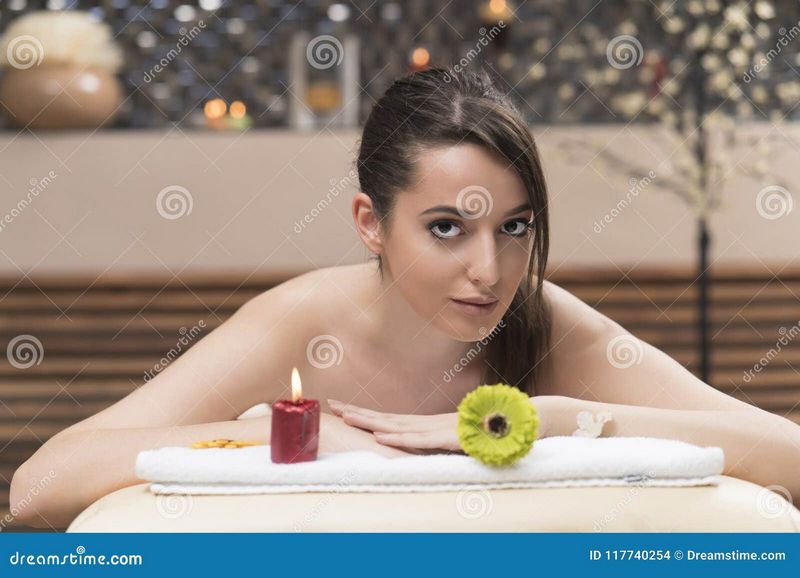 11 Benefits Of Lymphatic Water Drainage Massage Therapy