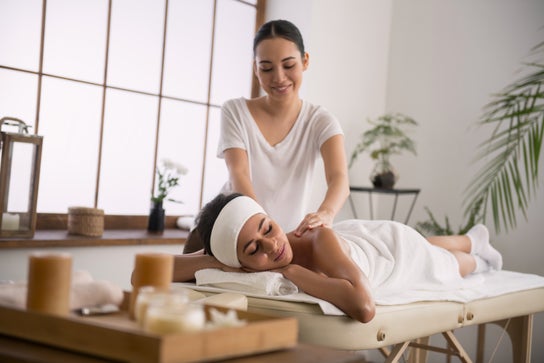 Full body massage - what it is and the benefits Full body massage - what it is and the benefits